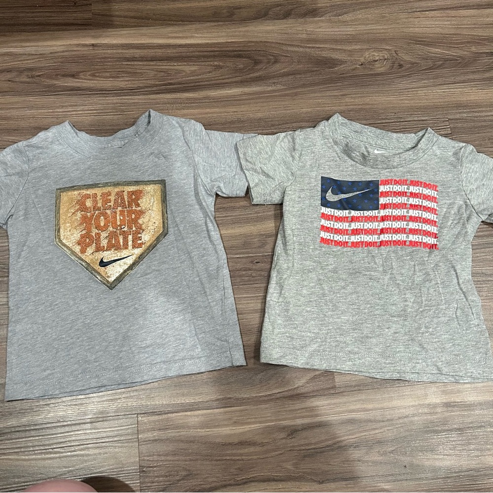 2T set of Nike boys shirts